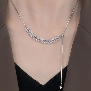 Wheat ear zircon necklace